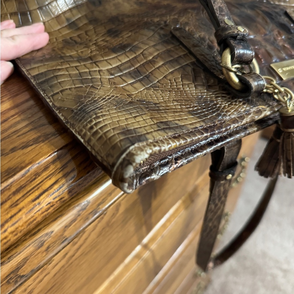 Beautiful Shoulder Bag - Picture 3 of 13